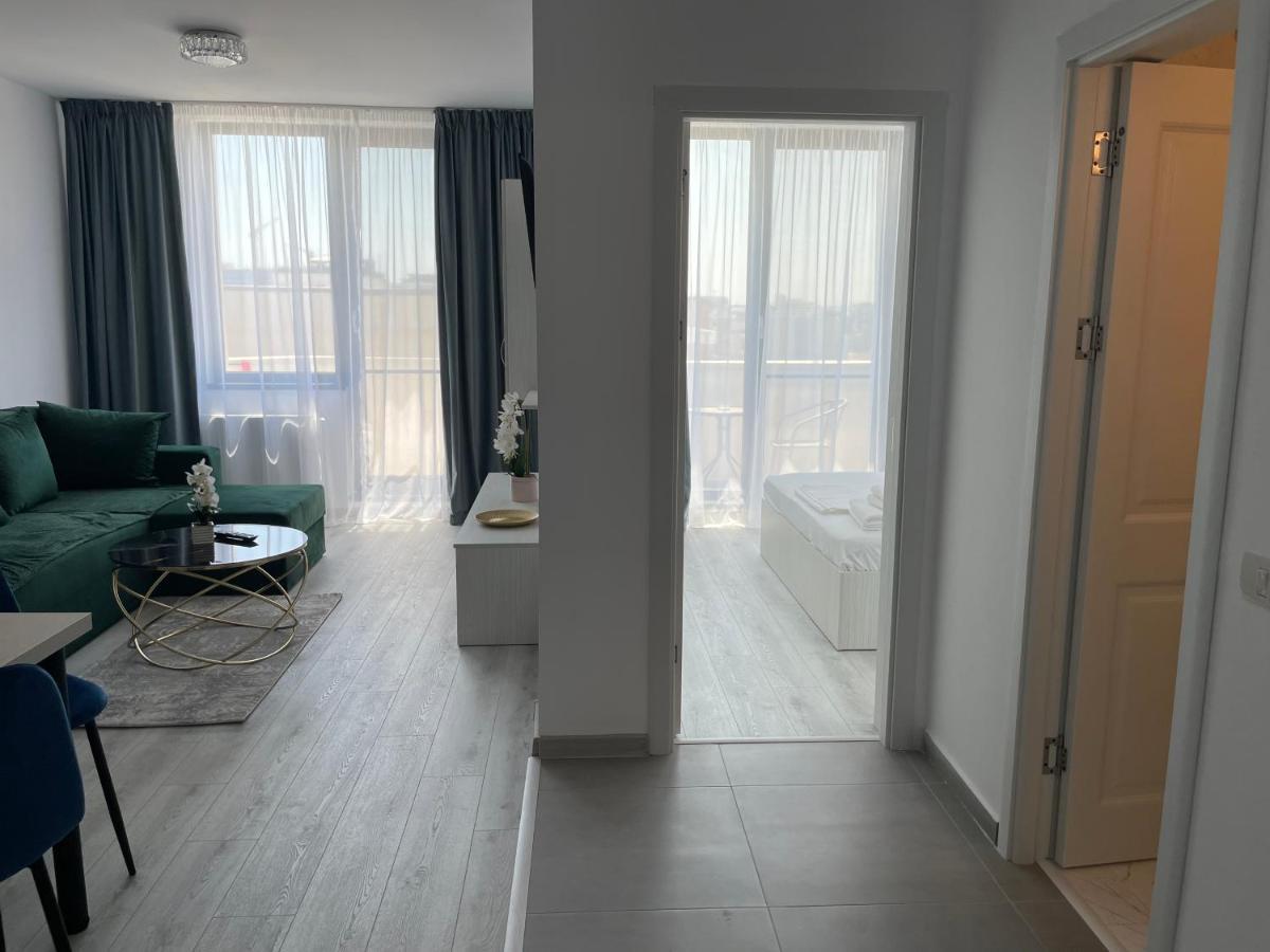 Aquazure Studio Residence 那沃达利 外观 照片