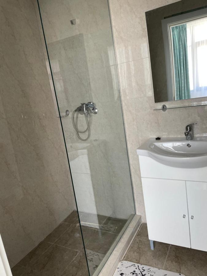 Aquazure Studio Residence 那沃达利 外观 照片