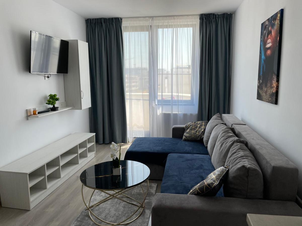 Aquazure Studio Residence 那沃达利 外观 照片