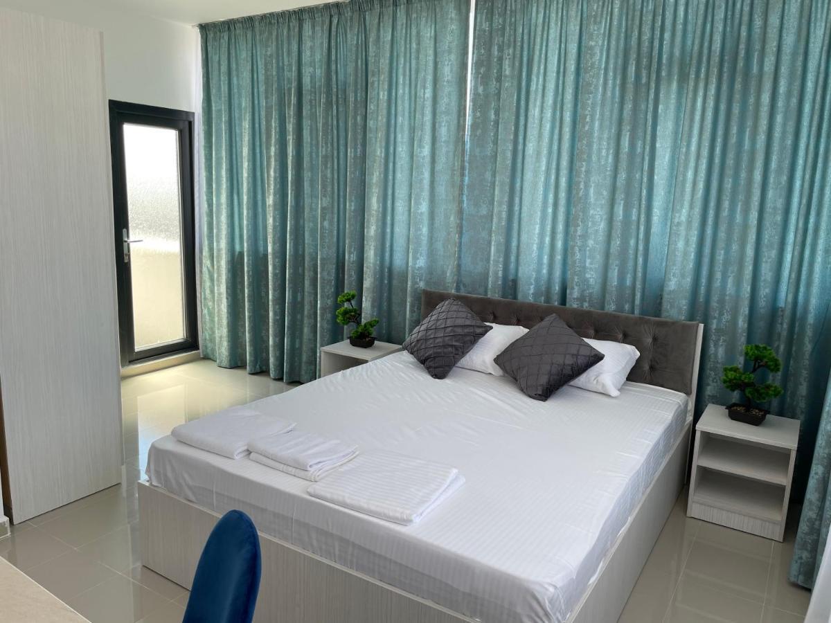 Aquazure Studio Residence 那沃达利 外观 照片
