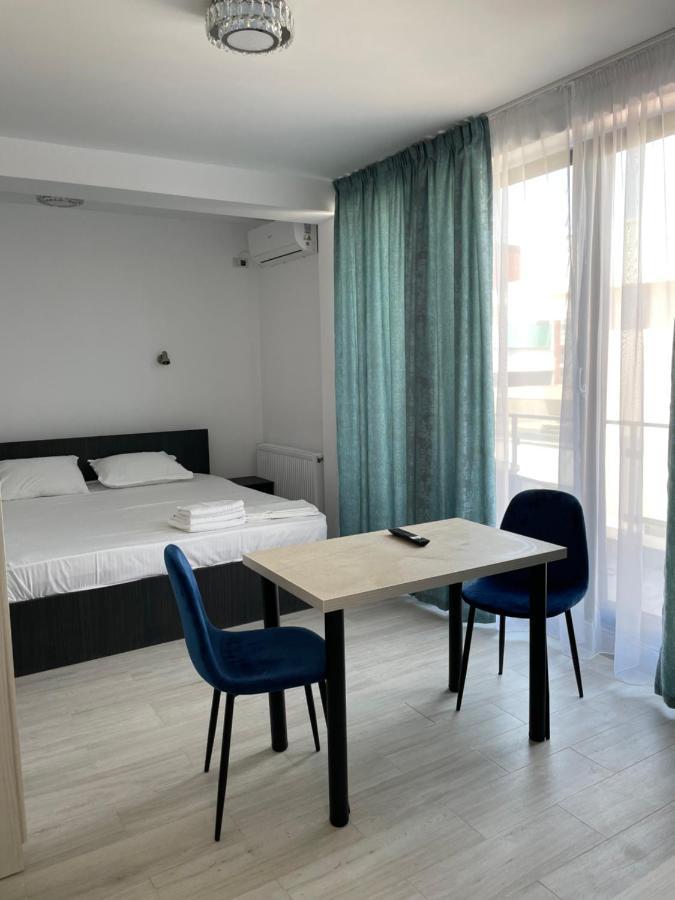 Aquazure Studio Residence 那沃达利 外观 照片