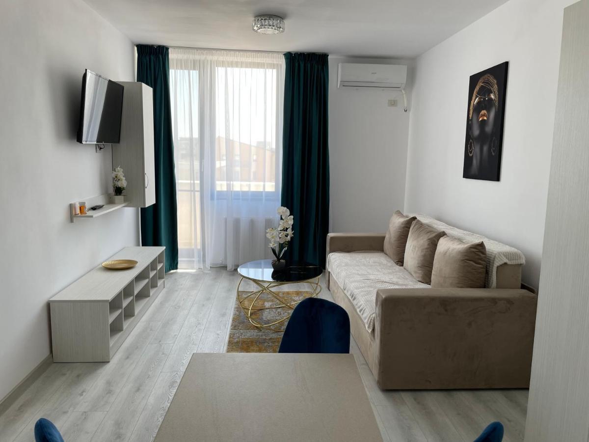 Aquazure Studio Residence 那沃达利 外观 照片