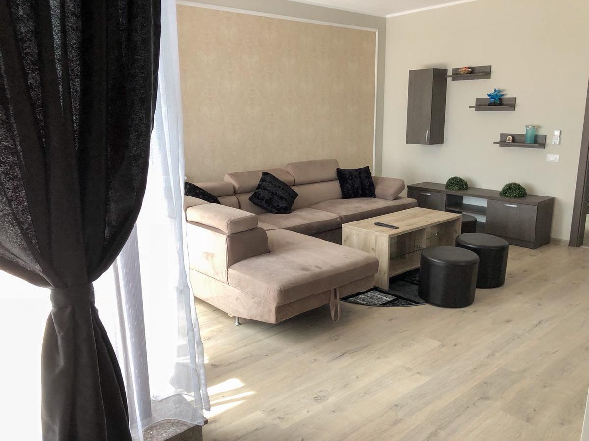 Aquazure Studio Residence 那沃达利 外观 照片