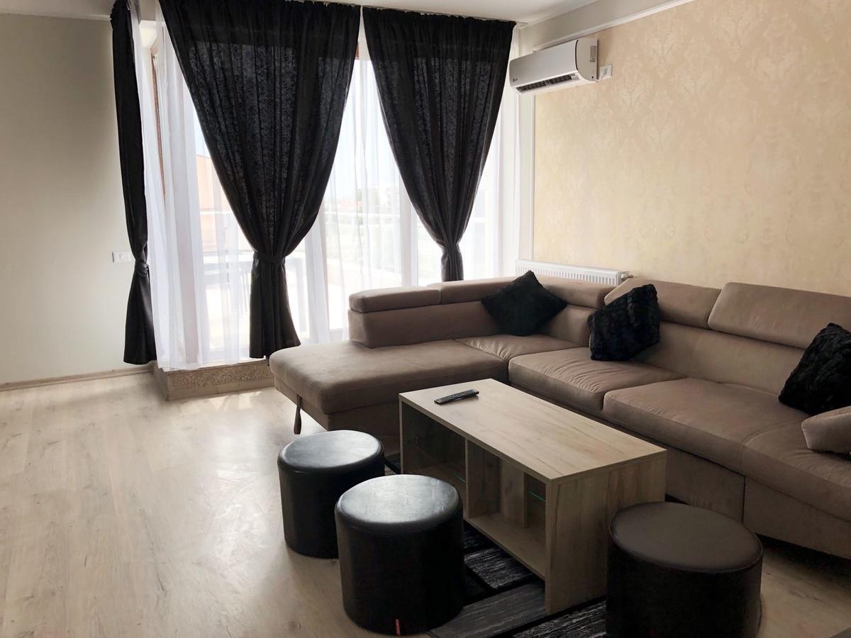 Aquazure Studio Residence 那沃达利 外观 照片